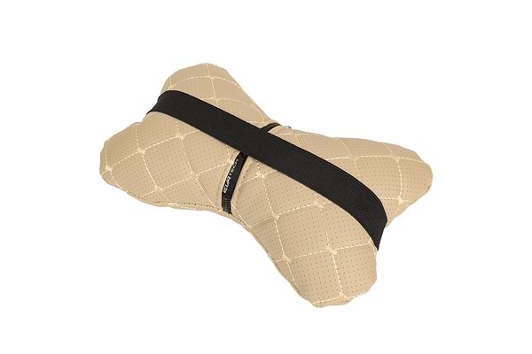 Фото - Автомобильная подушка на подголовник EVAtech ECO 27х16 см BMW M бежевая с бежевой нитью SPCRIIV006