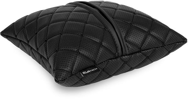 Фото - Автомобільна подушка EVAtech ECO Toyota чорна з чорною ниткою (SPSCSBBV031)
