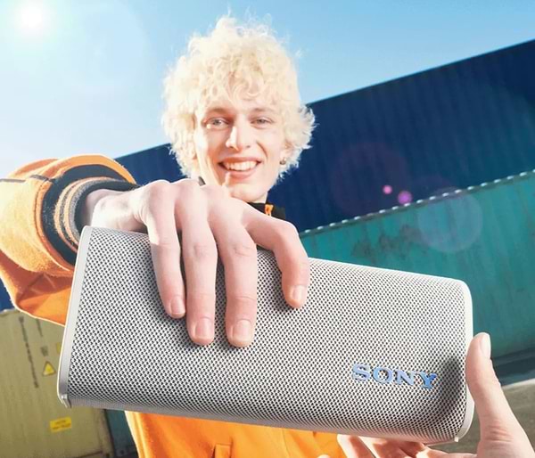 Фото - Портативна акустика Sony ULT FIELD 3 White (SRSULT30W.E)