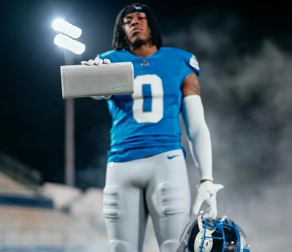 Фото - Портативна акустика Sony ULT FIELD 3 White (SRSULT30W.E)