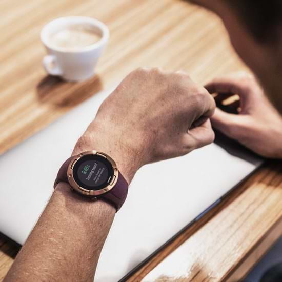 Фото - Мікропошкодження - Смарт-годинник Suunto 5 BURGUNDY COPPER