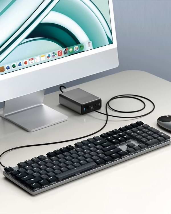 Фото - Клавиатура беспроводная Satechi SM3 Slim Mechanical Backlit Bluetooth Keyboard Dark (ST-KSM3DK-EN)