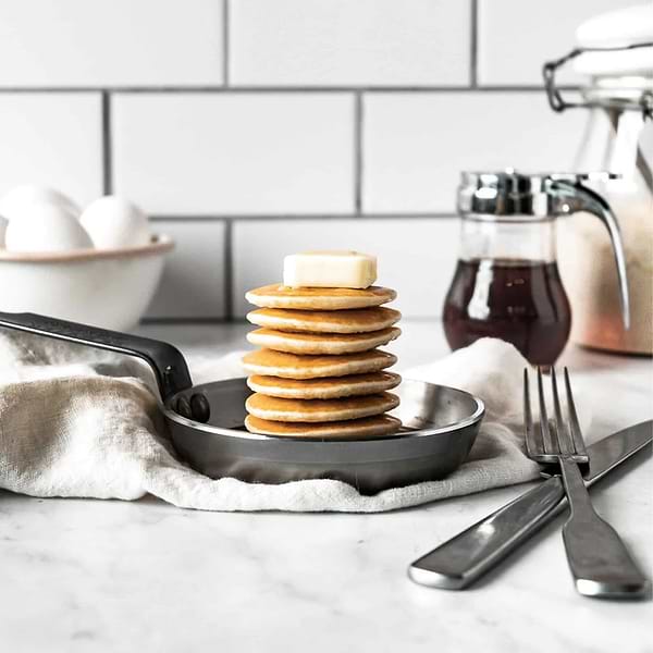 Фото - Сковорода для блинов de Buyer мини 12см для оладьев 5612.12