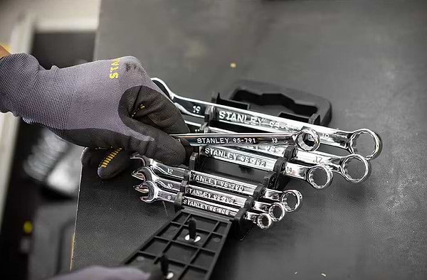 Фото - Набор гаечных ключей Stanley 7 шт. (STMT82842-0)