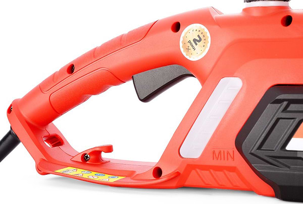 Фото - Цепная пила Sturm CC9924S 2400 Вт 405 мм