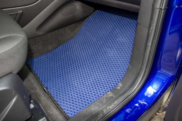 Фото - EVA килимки в салон авто EVAtech для Kuga Ford 2013-2016 2 покоління SUV EU FD33027CV5FC2RGB