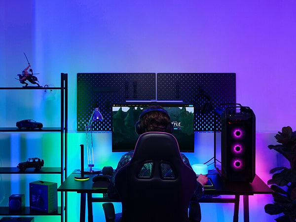 Фото - Светодиодная лента Yeelight Lightstrip Pro 2m (YLDD005)