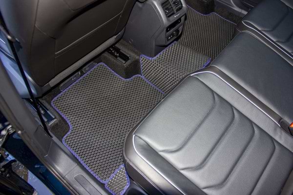 Фото - Килимки з екошкіри в салон авто EVAtech ECO для Tiguan (Mk 2) Restyling Volkswagen 2020 2 покоління SUV EU VW41380CC7AV4BBB