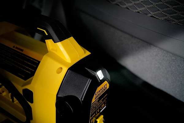 Фото - Автокомпрессор Stanley SXVI02001