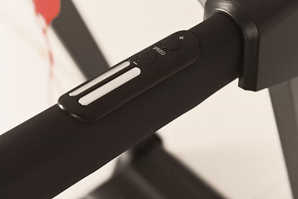 Фото - Бігова доріжка Everfit TFK 230