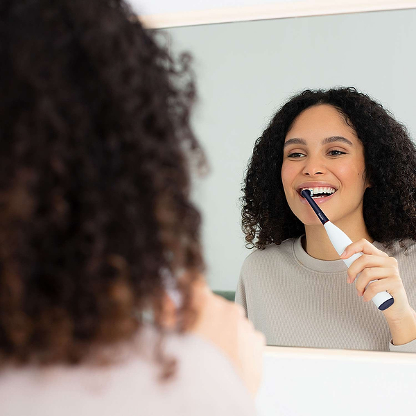 Фото - Зубна щітка електрична Beurer TB 15 GP