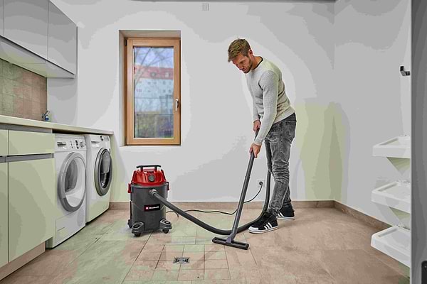 Фото - Пилосос для сухого прибирання з контейнером і мішком Einhell TC-VC 1825 А (2342485)