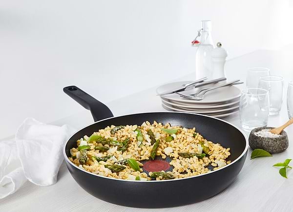 Фото - Уцінка - Сковорода універсальна Tefal C2770653 GENEROUS COOK 28 см