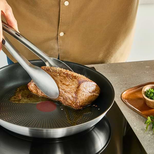 Фото - Сковорода універсальна Tefal E3270144 Emotion+ 18 см