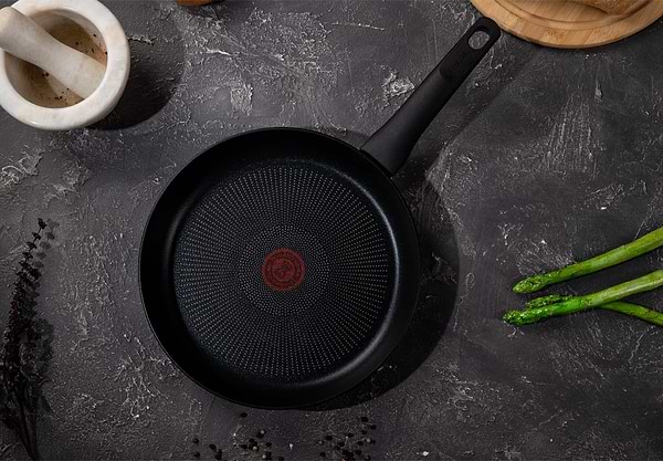 Фото - Сковорода универсальная Tefal G2880632 Hard Titanium ON 28 см