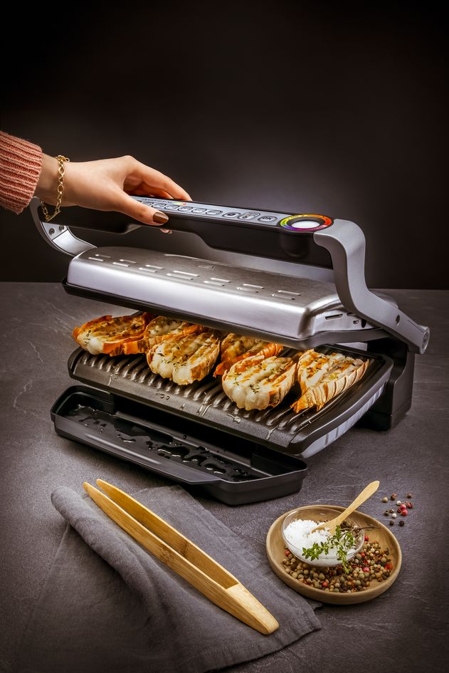Фото - Гриль-барбекю электрический Tefal GC724D12 Optigrill+ XL