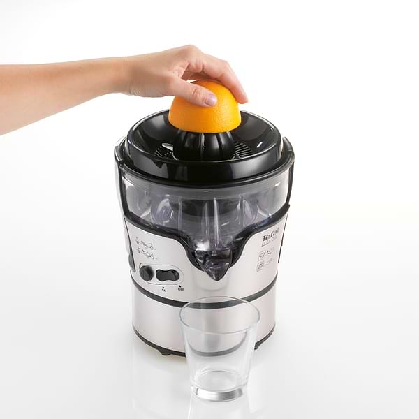 Фото - Соковыжималка центробежная Tefal ZN355C3E