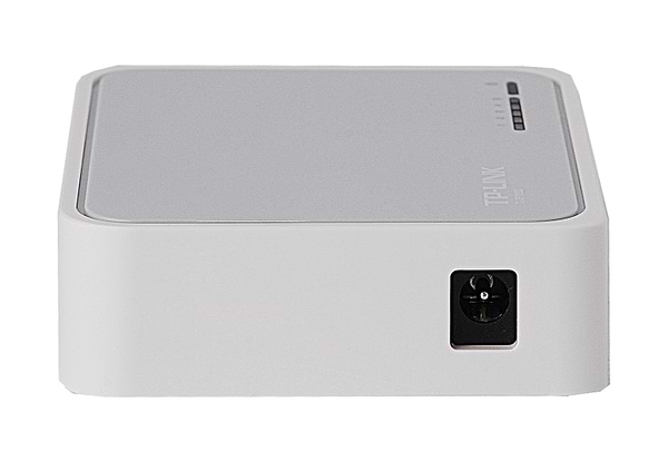 Фото - Коммутатор локальной сети (Switch) TP-LINK TL-SF 1005D