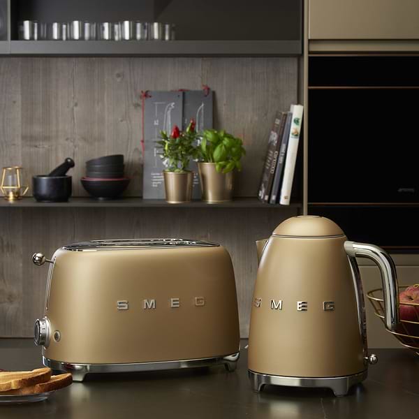 Фото - Тостер Smeg TSF01CHMEU