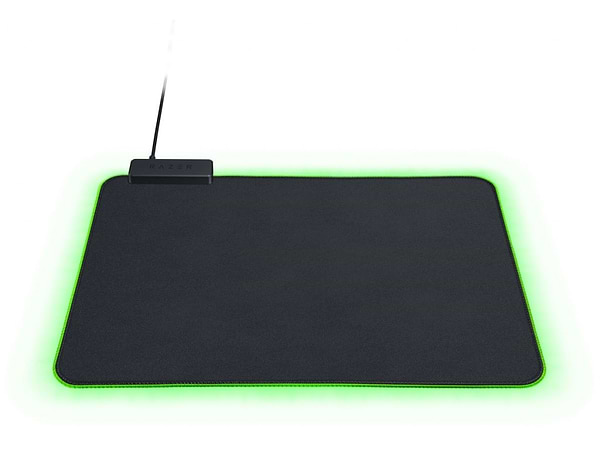 Фото - Коврик для мыши игровой Razer Goliathus Chroma S (RZ02-02500100-R3M1)