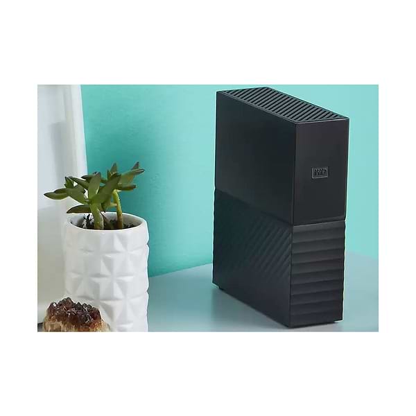 Фото - Жесткий диск внешний Western Digital 3.5'' 18TB My Book Desktop (WDBBGB0180HBK-EESN)
