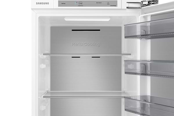 Фото - Холодильник встраиваемый Samsung BRR297230WW/UA