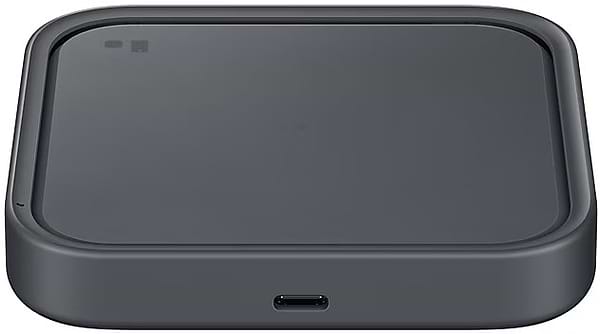 Фото - Бездротовий зарядний пристрій Samsung 15W Wireless Charger Pad w/o TA (EP-P2400BBEGEU)