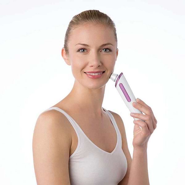 Фото - Вакуумний очищувач шкіри та пор Beurer FC 76