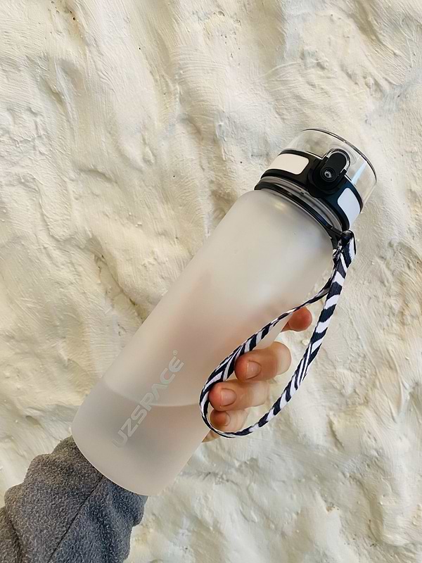 Фото - Пляшка для води UZspace 3053 Frosted 800 мл Прозора