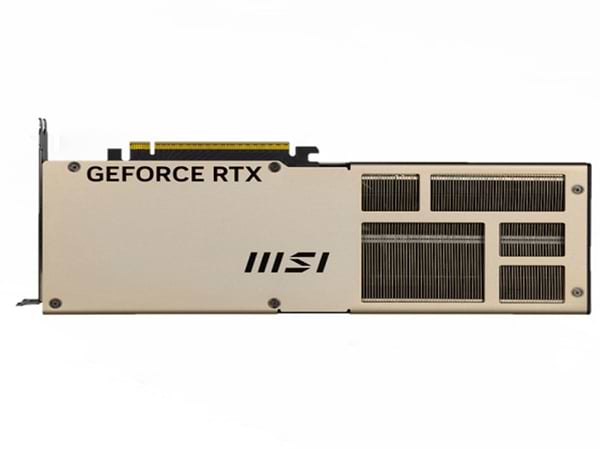 Фото - Відеокарта MSI GeForce RTX 5070 12G INSPIRE 3X OC (G5070-12I3C)