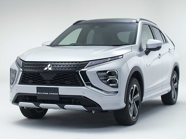 Фото - EVA коврик в багажник авто EVAtech для Eclipse Cross Restyling Mitsubishi 2020 1 поколение SUV EU (MT1885B1RBB)