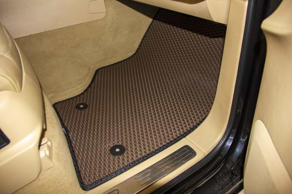 Фото - Килимки з екошкіри в салон авто EVAtech ECO для Touareg (7L) Restyling Volkswagen 2006-2010 1 покоління SUV EU (VW11897CB5AV8BBB)