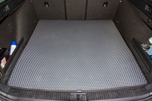 Фото - EVA килимок в багажник авто EVAtech для Passat (B8) Volkswagen 2014-2023 8 покоління Combi EU VW31151B1SBB