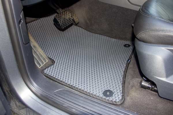 Фото - Килимки з екошкіри в салон авто EVAtech ECO для Touareg (7P) (2-zone climate control) Volkswagen 2010-2014 2 покоління SUV EU VW3402CB5AV8BBLB