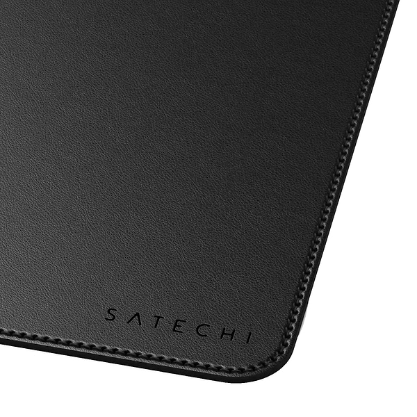 Фото - Коврик для мыши Satechi Vegan Leather Premium Desk Mat Black (ST-LPDMK)