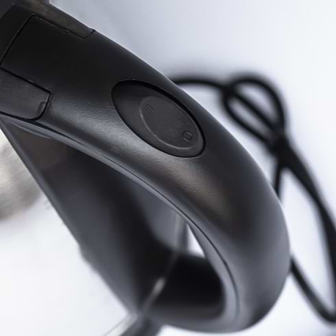 Фото - Электрический чайник Vegas VEK-1012S