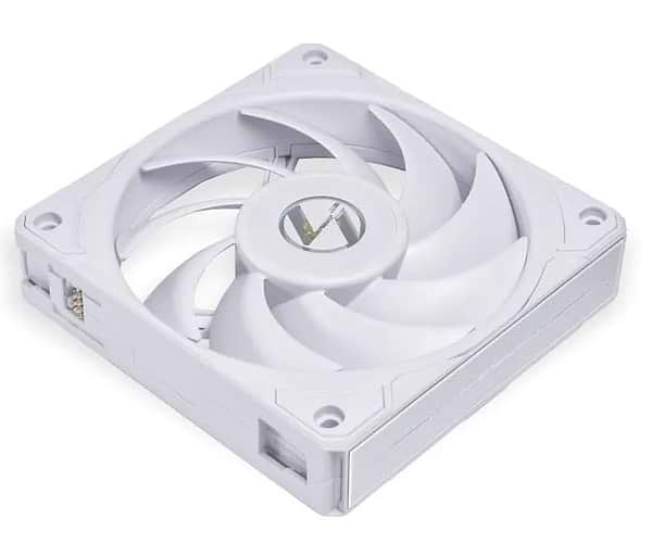 Фото - Корпусний вентилятор Lian Li P28 120-1 White (G99.12P281W.00)