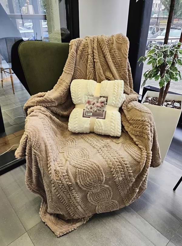 Фото - Плед євро Versailles 200х220 см Айворі (VS-PB-4400I)