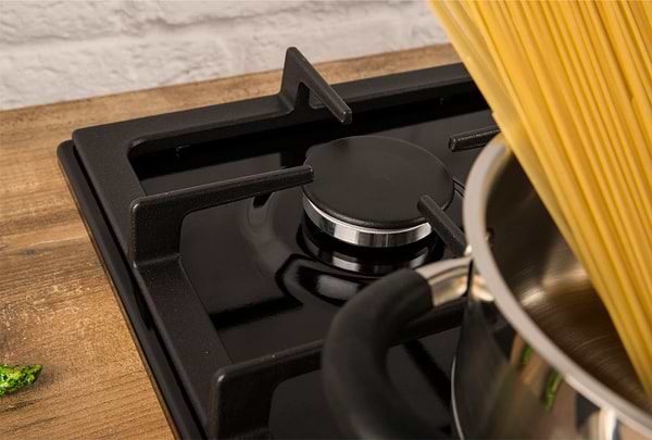 Фото - Духова шафа + варильна поверхня газова Vestfrost BOV67BE + GBHV38C