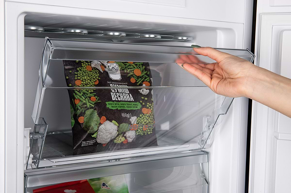 Фото - Морозильна камера Vestfrost CMF165W