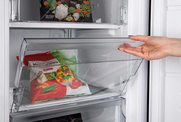 Фото - Морозильна камера Vestfrost CMF165W