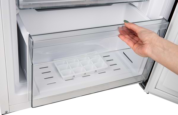 Фото - Морозильна камера Vestfrost CMF165W