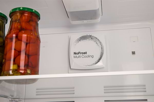 Фото - Холодильник Vestfrost CNF186WBL