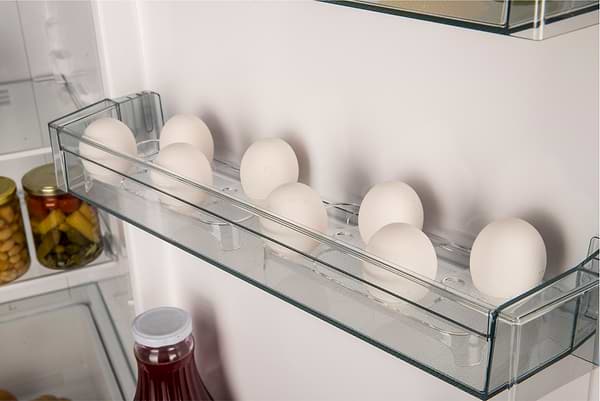 Фото - Холодильник Vestfrost CNF186WBL