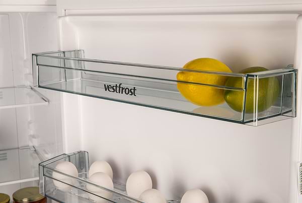 Фото - Холодильник Vestfrost CNF186WBL