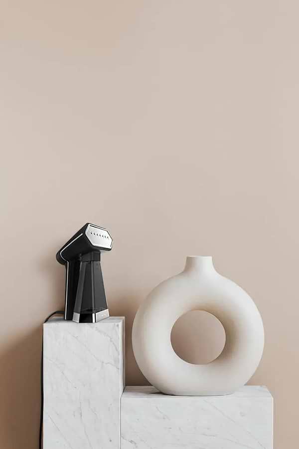 Фото - Вертикальный отпариватель ручной SteamOne SN300SB