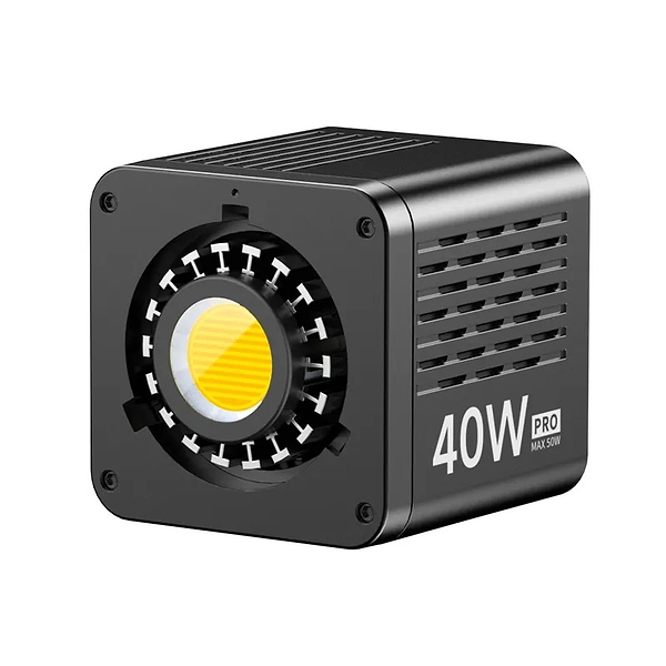 Фото - Студийный свет Ulanzi Vijim 40W Pro COB Fill Light Black (UV-L023 40WPRO)