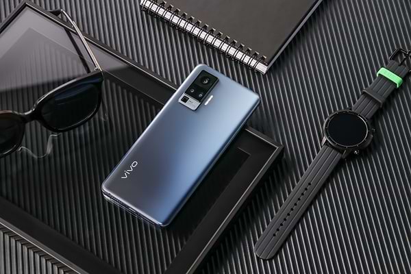 Фото - Смартфон vivo X50 Pro 8/256Gb X50 Pro 8/256Gb Alpha Grey