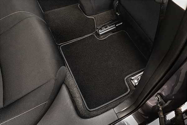 Фото - Коврики ворсовые в салон авто EVAtech Premium для Alfa Romeo 156 (932) 1997-2007 1 поколение Sedan EU черный кант AR12956CG5OU4VPB