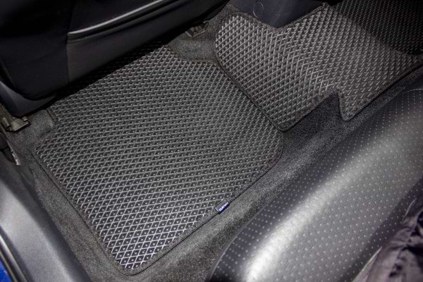 Фото - Коврики из экокожи в салон авто EVAtech ECO для Passat NMS Restyling Volkswagen 2015-2019 1 поколение Sedan USA (VW1696CC5AV4BBLB)